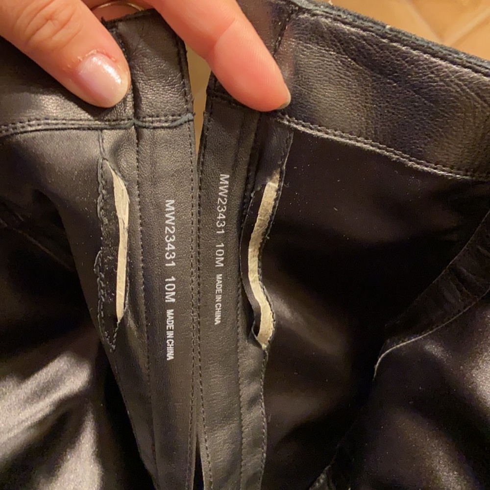 Cute And Classic Style Stuart Weizmann Tall Suede… - image 6